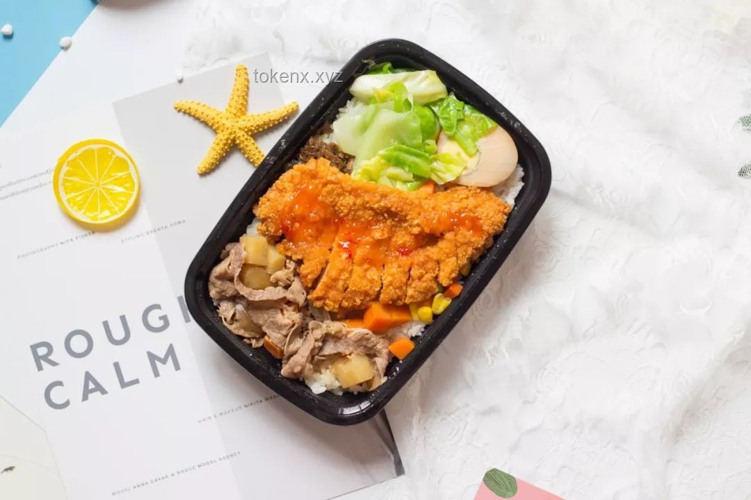 **刘强东点外卖称赞杭州为美食之都：一场关于城市美食认知的对比分析**